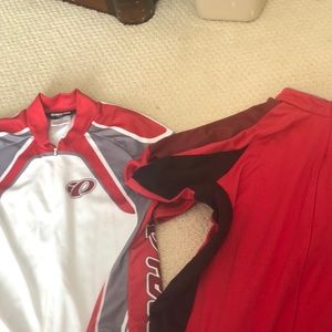 Set of pearl Izumi bike jerseys